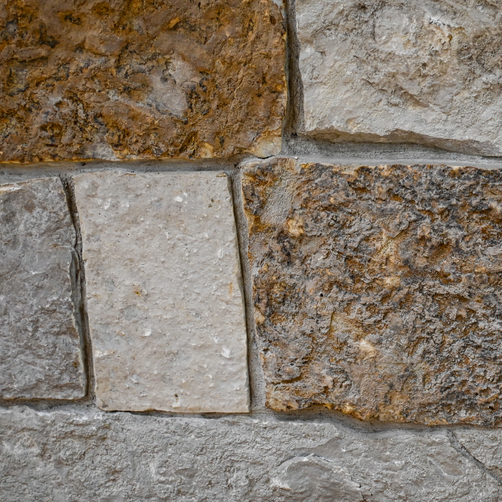 Lannon Bedface Natural Thinstone Lannon Bedface Natural Thinstone