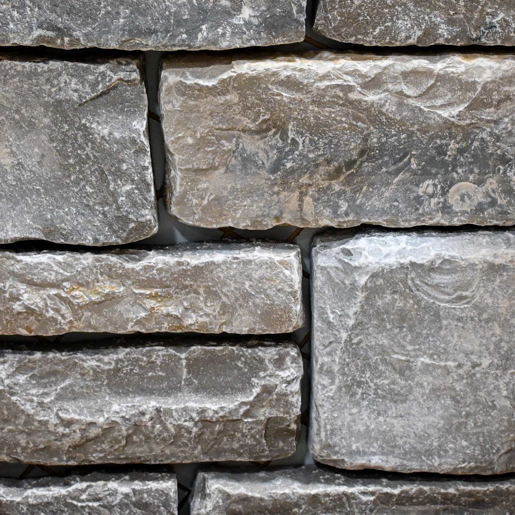 Tumbled Harbor Grey Natural Thinstone Tumbled Harbor Grey Natural Thinstone